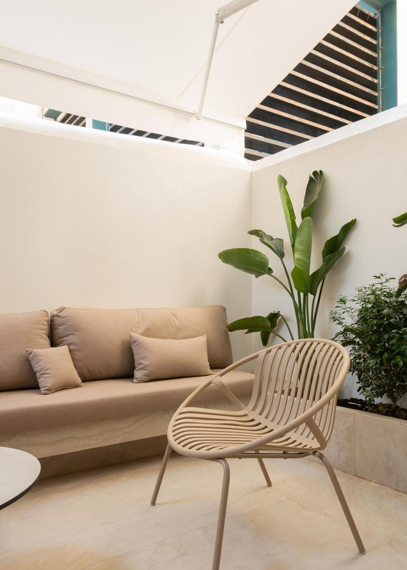 Elegant Apartment A Breath Away From The Acropolis Атина Екстериор снимка