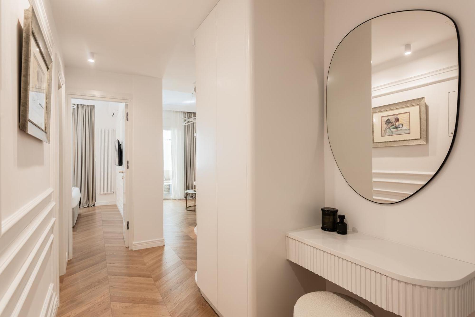 Elegant Apartment A Breath Away From The Acropolis Атина Екстериор снимка